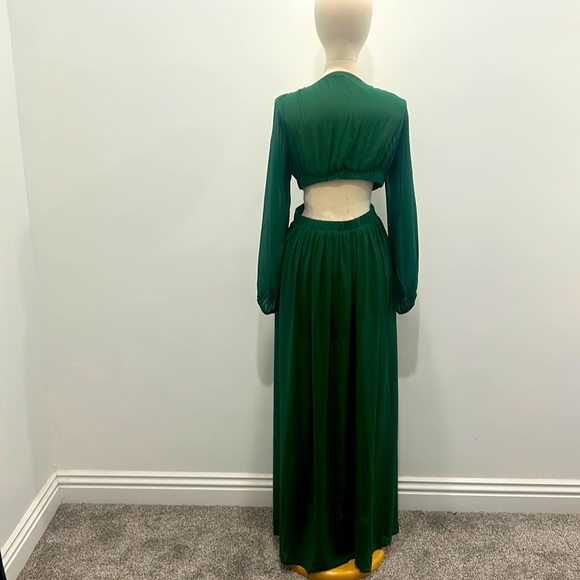 HUNTER GREEN MAXI DRESS, SIZE LARGE,LINED, DOUBLE SPLIT - Picture 8 of 9